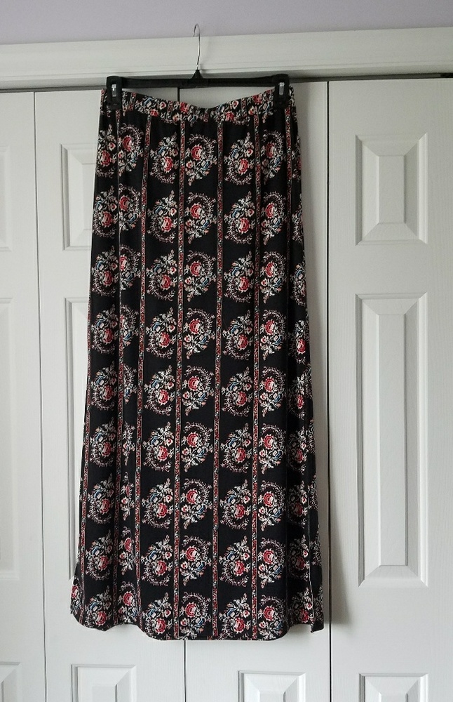 Cute maxi skirt